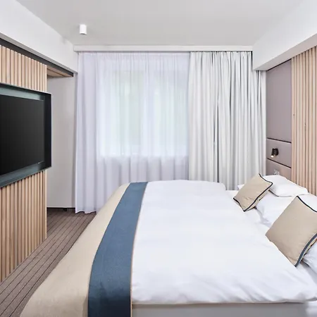 Hotel Lanterna 4*