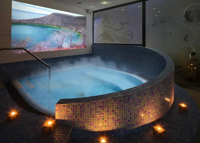 Lanterna Hotell 4*
